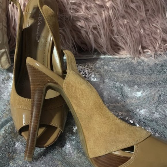 BCBGeneration - Picture 2 of 4